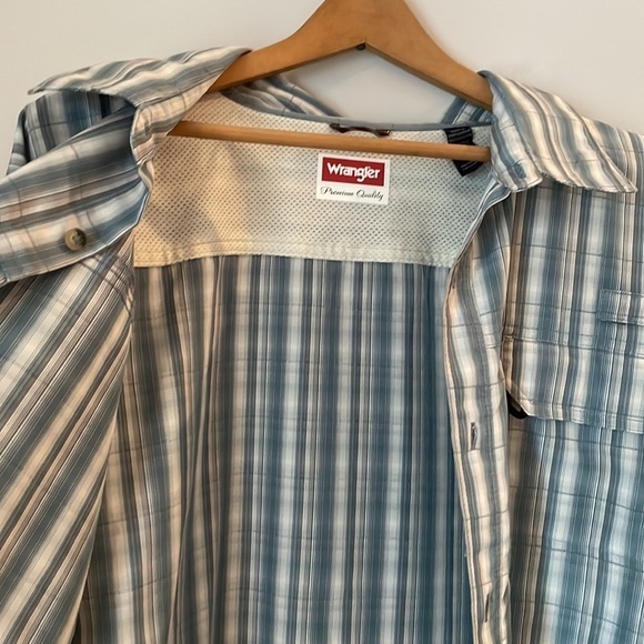 NWOT Wrangler Plaid Shirt Size 3X Short Sleeve Button Down 100%Polyester - Picture 13 of 15